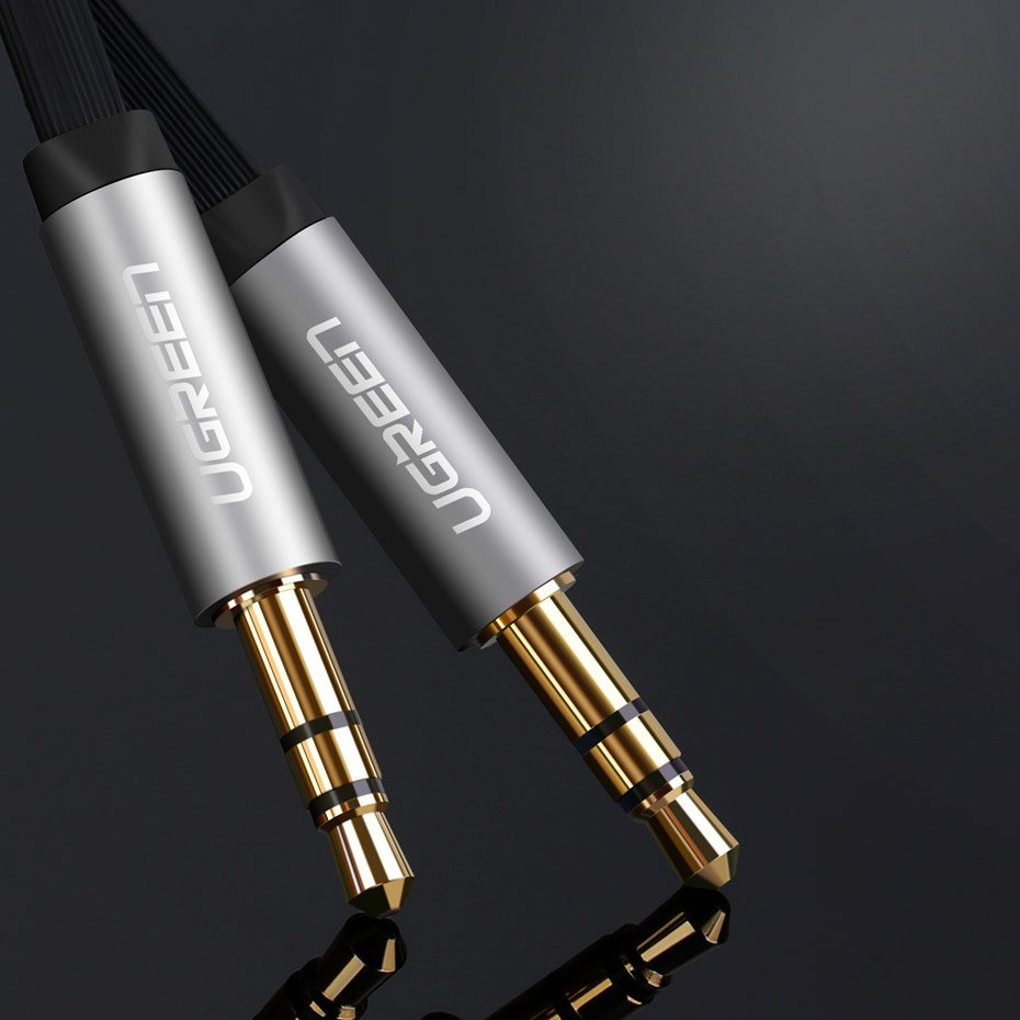 iTok webáruház - Ugreen Ugreen lapos AUX audiokábel, 3,5 mm-es mini jack, 1 m, ezüst (10597) 6 Ugreen flat cable audio cable AUX 3.5mm mini jack 1m silver (10597)