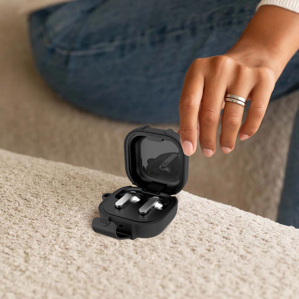 iTok webáruház - Tech-Protect Tech-Protect Slim Hook tokvédő tok Samsung Galaxy Buds 4 / 4 Pro készülékhez (fekete) 8 Tech-Protect Slim Hook Case for Samsung Galaxy Buds 4 / 4 Pro (fekete)
