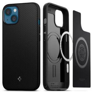 Spigen Mag Armor tok MagSafe funkcióval iPhone 13 készülékhez (matt fekete)
