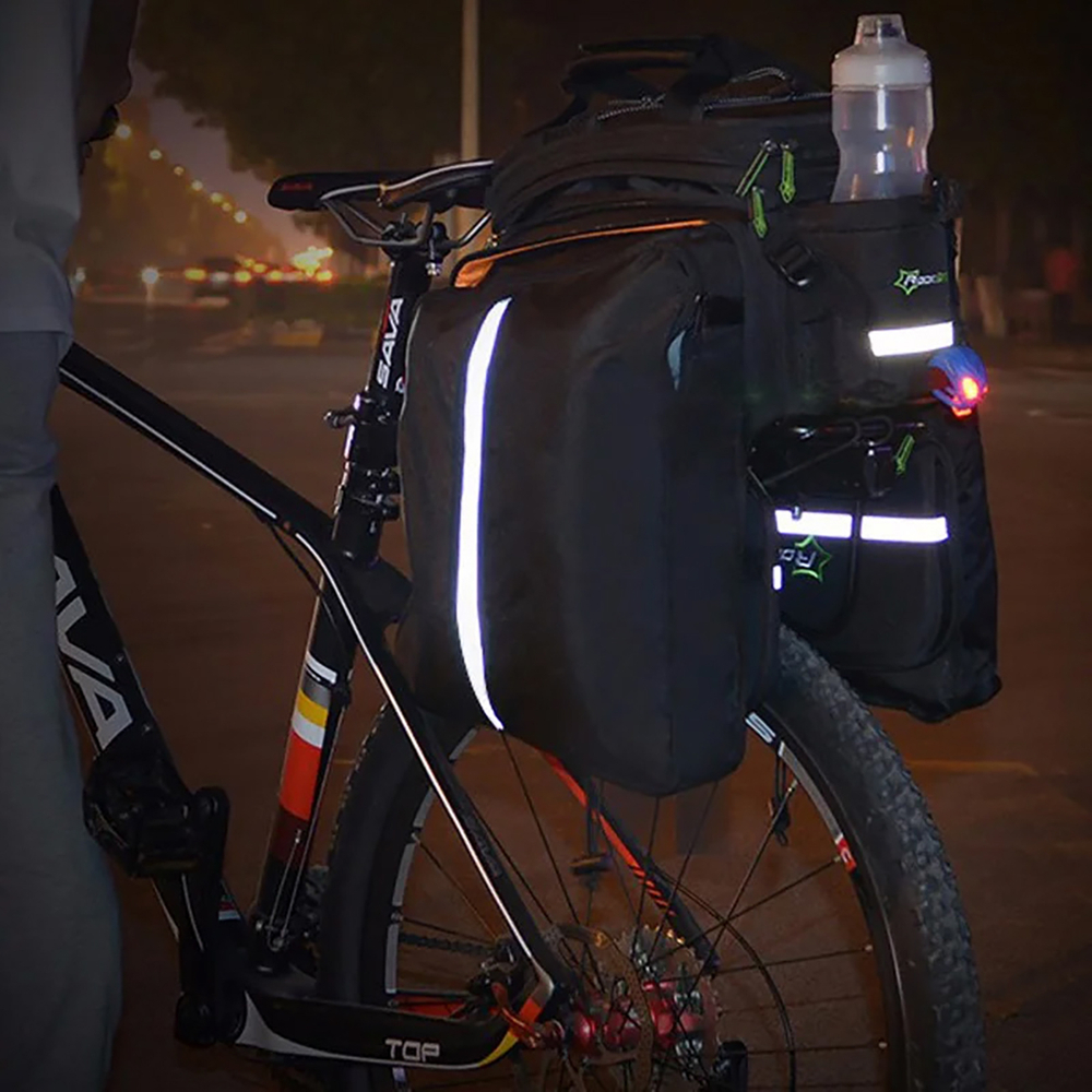 iTok webáruház - RockBros Rockbros A6-03BK kerékpáros csomagtartótáska 35 l, kihajtható zsebekkel (fekete) 4 Rockbros A6-03BK bicycle bag for trunk 35 l with fold-out pockets (fekete)