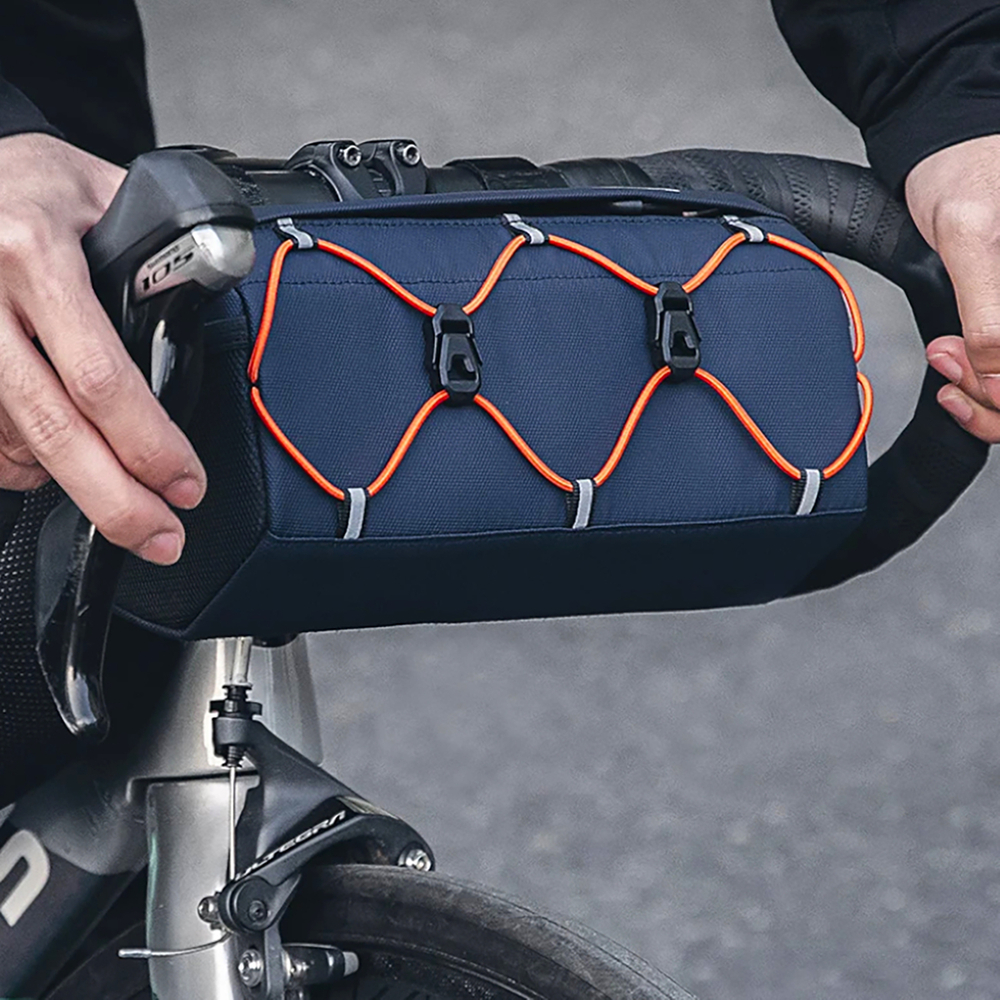 iTok webáruház - RockBros Rockbros 30110054002 kerékpáros kormánytáska 2,2 l (kék) 3 Rockbros 30110054002 bicycle handlebar bag 2.2 l (kék)