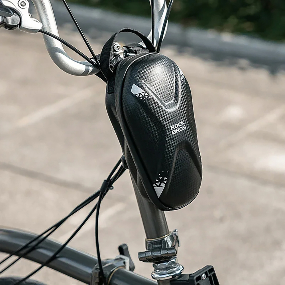 iTok webáruház - RockBros Rockbros 3011006301 kormánytáska kerékpárhoz és rollerhez, 1,3 l (fekete) 3 Rockbros bag 3011006301 for the handlebar of a bicycle or scooter 1.3 l (fekete)