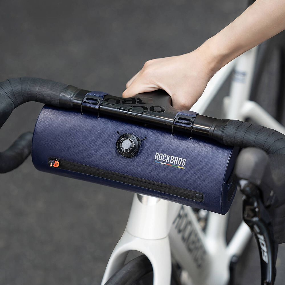 iTok webáruház - RockBros Rockbros AS-143 ROAD TO SKY kormánytáska, vízálló, 2 l (kék) 4 Rockbros AS-143 ROAD TO SKY handlebar bicycle bag waterproof 2 l (kék)
