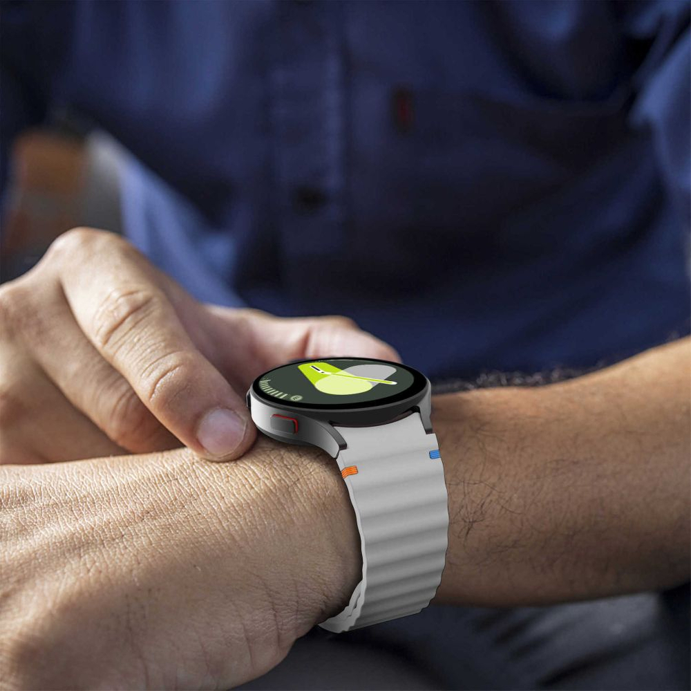 iTok webáruház - Tech-Protect Tech-Protect szilikon sport szíj Samsung Galaxy Watch 4 / 5 / 5 Pro / 6 / 7 / FE készülékekhez (bézs) 4 Tech-Protect Silicone Sport Strap for Samsung Galaxy Watch 4 / 5 / 5 Pro / 6 / 7 / FE (bézs)