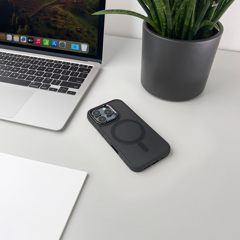 iTok webáruház - Hurtel MagSafe Fashion tok iPhone 17 Air készülékhez (fekete) 4 MagSafe Compatible Fashion Case for iPhone 17 Air (fekete)